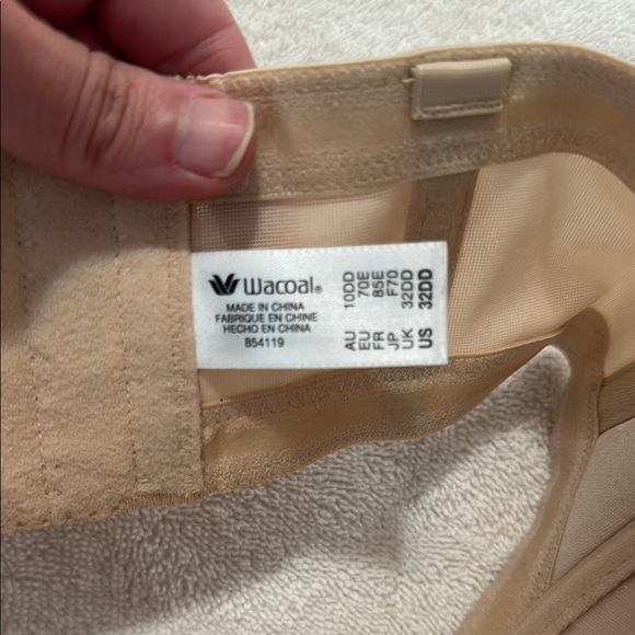 Wacoal Tan Strapless Bra 32DD - Picture 3 of 3